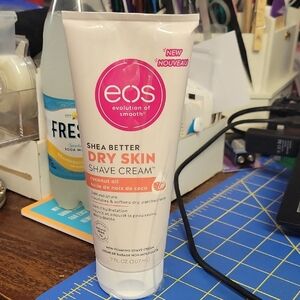 eos Shea Better Coconut Shave Cream 7 Fl Oz Tube